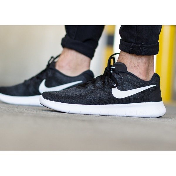 NIKE MENS FREE RN 2017 - BLACK WHITE DARK GREY - Image 4
