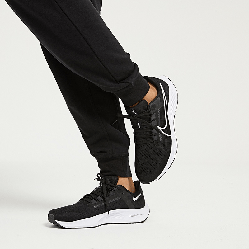 NIKE KIDS NIKE AIR ZOOM PEGASUS 38 (GS) - BLACK WHITE ANTHRACITE VOLT - Image 4