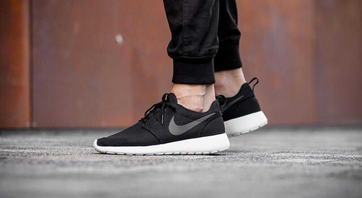 NIKE ROSHE ONE BLACK ANTHRACITE SAIL MENS 6