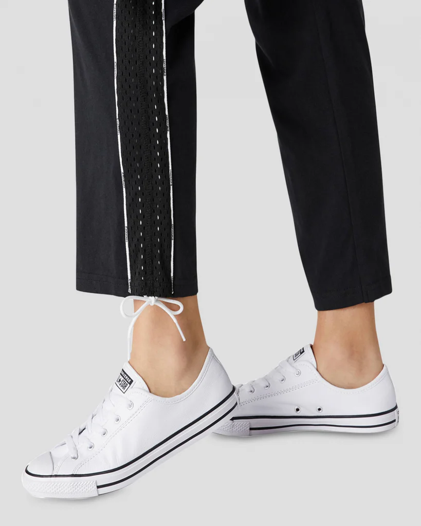 CONVERSE WOMENS ALL STAR DAINTY LOW TOP LEATHER - WHITE - Image 8