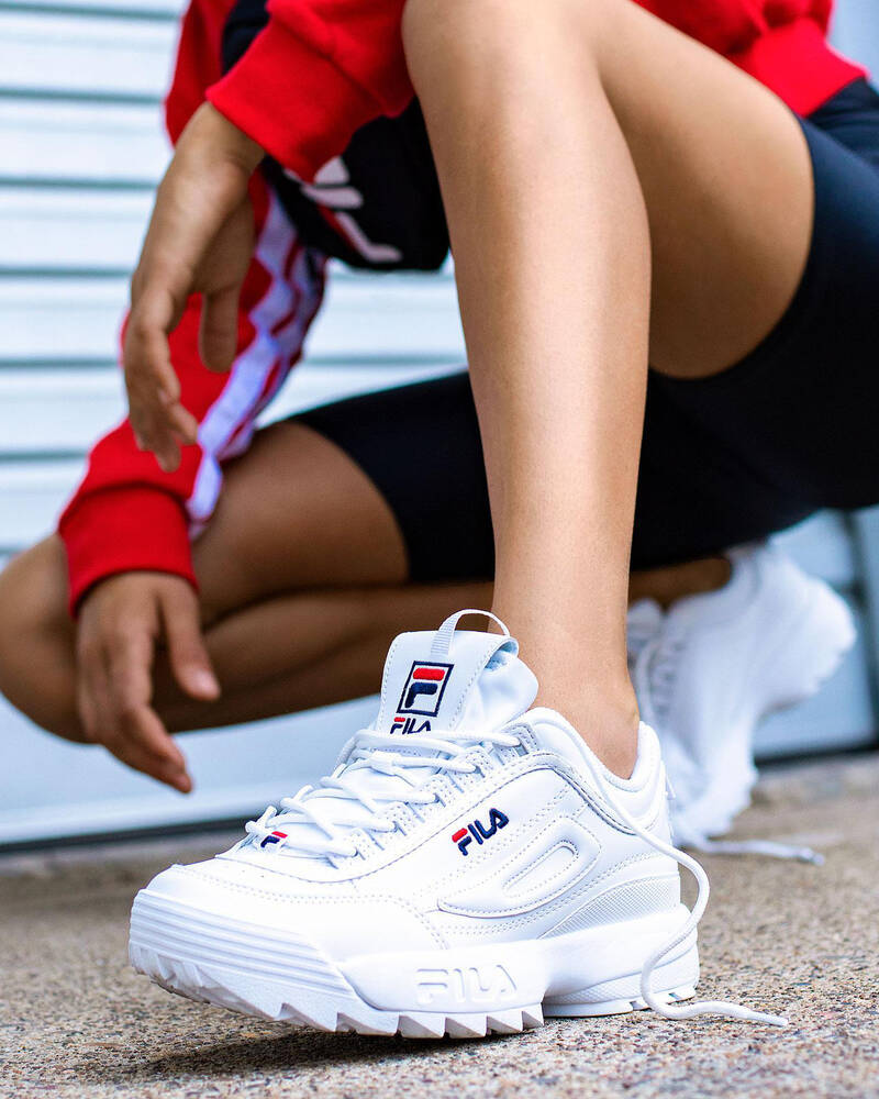 athletic shoe fila disruptor white navy