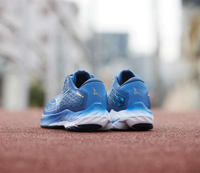 MIZUNO MENS WAVE INSPIRE 20 - FEDERAL BLUE WITH ALASKAN BLUE - Image 11